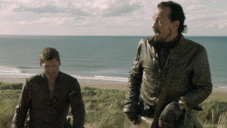 extant_GameOfThrones_5x04-SonsOfTheHarpy_3398