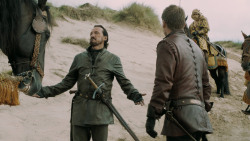 extant_GameOfThrones_5x04-SonsOfTheHarpy_3547