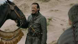 extant_GameOfThrones_5x04-SonsOfTheHarpy_3786