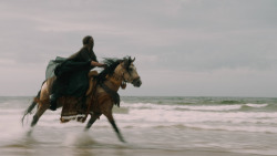 extant_GameOfThrones_5x04-SonsOfTheHarpy_3827