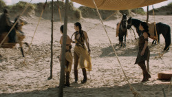 extant_GameOfThrones_5x04-SonsOfTheHarpy_3842