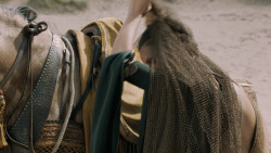 extant_GameOfThrones_5x04-SonsOfTheHarpy_3853