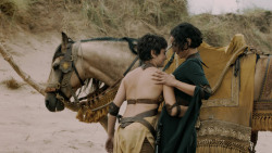 extant_GameOfThrones_5x04-SonsOfTheHarpy_3865