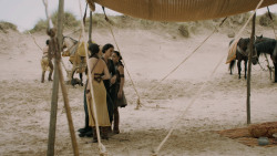 extant_GameOfThrones_5x04-SonsOfTheHarpy_3875