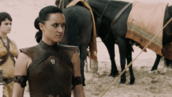 extant_GameOfThrones_5x04-SonsOfTheHarpy_3896