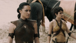 extant_GameOfThrones_5x04-SonsOfTheHarpy_3901