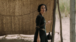 extant_GameOfThrones_5x04-SonsOfTheHarpy_3903