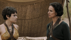 extant_GameOfThrones_5x04-SonsOfTheHarpy_3951