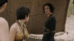 extant_GameOfThrones_5x04-SonsOfTheHarpy_3960