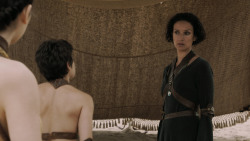 extant_GameOfThrones_5x04-SonsOfTheHarpy_3971