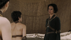 extant_GameOfThrones_5x04-SonsOfTheHarpy_3972