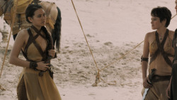 extant_GameOfThrones_5x04-SonsOfTheHarpy_3983