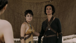 extant_GameOfThrones_5x04-SonsOfTheHarpy_3985