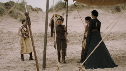 extant_GameOfThrones_5x04-SonsOfTheHarpy_4002