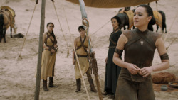 extant_GameOfThrones_5x04-SonsOfTheHarpy_4023