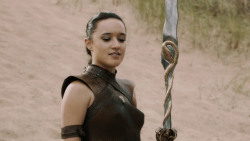 extant_GameOfThrones_5x04-SonsOfTheHarpy_4039