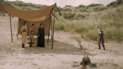 extant_GameOfThrones_5x04-SonsOfTheHarpy_4054