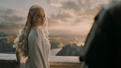 extant_GameOfThrones_5x04-SonsOfTheHarpy_4461