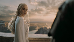 extant_GameOfThrones_5x04-SonsOfTheHarpy_4470