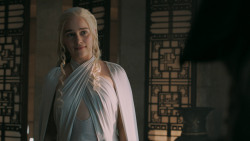 extant_GameOfThrones_5x04-SonsOfTheHarpy_4508