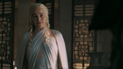 extant_GameOfThrones_5x04-SonsOfTheHarpy_4509