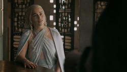 extant_GameOfThrones_5x04-SonsOfTheHarpy_4542