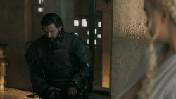 extant_GameOfThrones_5x04-SonsOfTheHarpy_4574