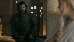 extant_GameOfThrones_5x04-SonsOfTheHarpy_4588