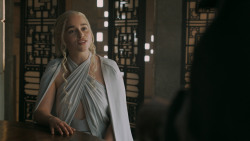 extant_GameOfThrones_5x04-SonsOfTheHarpy_4598