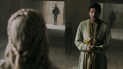 extant_GameOfThrones_5x04-SonsOfTheHarpy_4633