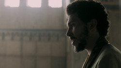 extant_GameOfThrones_5x04-SonsOfTheHarpy_4660