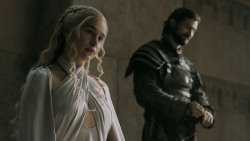 extant_GameOfThrones_5x04-SonsOfTheHarpy_4666