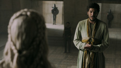 extant_GameOfThrones_5x04-SonsOfTheHarpy_4679