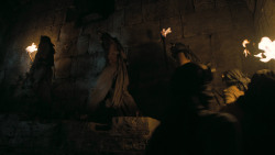 extant_GameOfThrones_5x04-SonsOfTheHarpy_4696