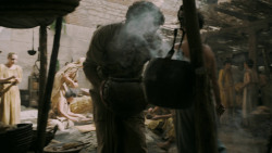 extant_GameOfThrones_5x04-SonsOfTheHarpy_4705