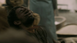 extant_GameOfThrones_5x04-SonsOfTheHarpy_4723