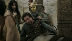 extant_GameOfThrones_5x04-SonsOfTheHarpy_4725