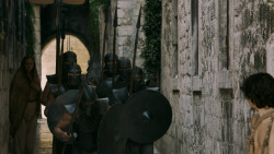 extant_GameOfThrones_5x04-SonsOfTheHarpy_4749