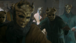 extant_GameOfThrones_5x04-SonsOfTheHarpy_4818
