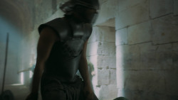 extant_GameOfThrones_5x04-SonsOfTheHarpy_4845