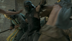 extant_GameOfThrones_5x04-SonsOfTheHarpy_4884