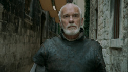 extant_GameOfThrones_5x04-SonsOfTheHarpy_4905