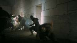 extant_GameOfThrones_5x04-SonsOfTheHarpy_4935