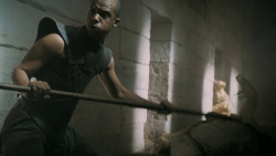 extant_GameOfThrones_5x04-SonsOfTheHarpy_4936