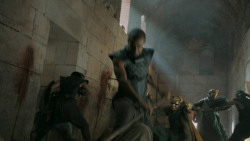 extant_GameOfThrones_5x04-SonsOfTheHarpy_4952