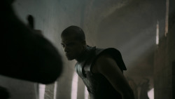 extant_GameOfThrones_5x04-SonsOfTheHarpy_4978