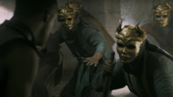 extant_GameOfThrones_5x04-SonsOfTheHarpy_4982