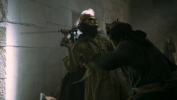 extant_GameOfThrones_5x04-SonsOfTheHarpy_5060