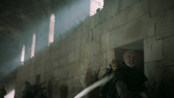 extant_GameOfThrones_5x04-SonsOfTheHarpy_5083
