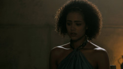 extant_GameOfThrones_5x05-KillTheBoy_0019